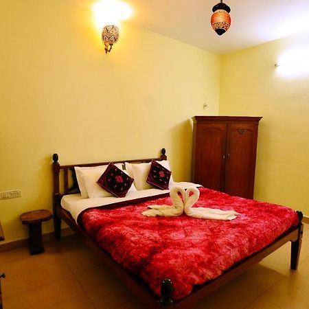 Al Haramain Home Stay Un -Married And Stag Groups Not Allowed Udagamandalam Exterior foto