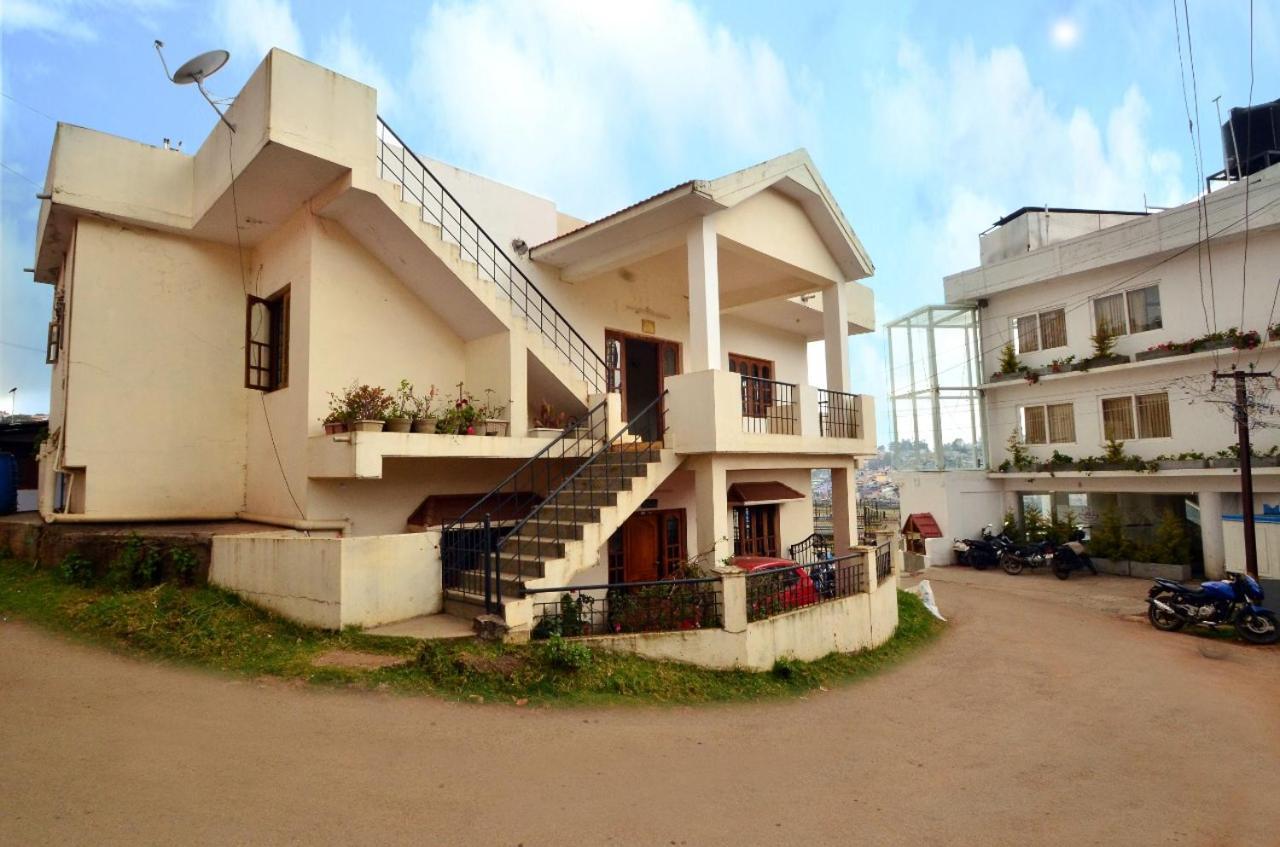 Al Haramain Home Stay Un -Married And Stag Groups Not Allowed Udagamandalam Exterior foto